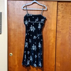 Maggy London silk dress, black with cream flowers. Size 10